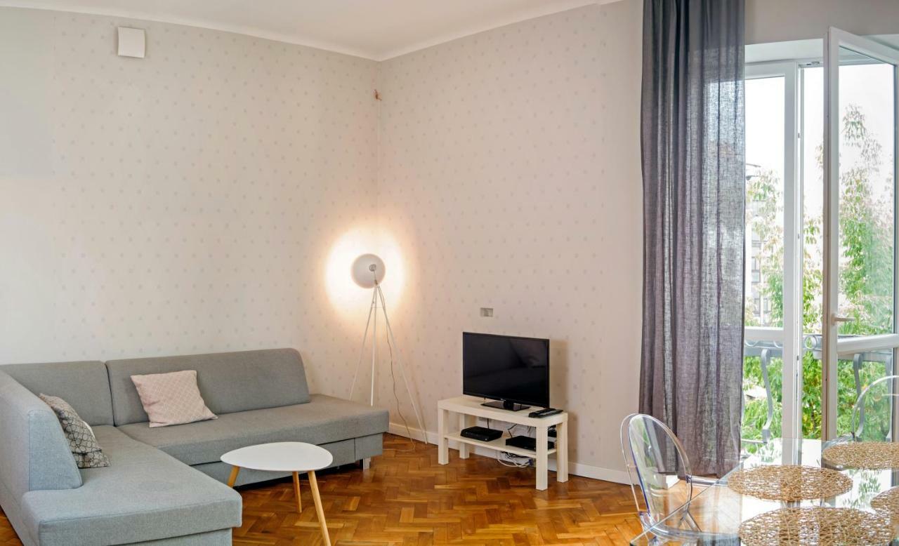 Zoli Apartment Warschau Buitenkant foto